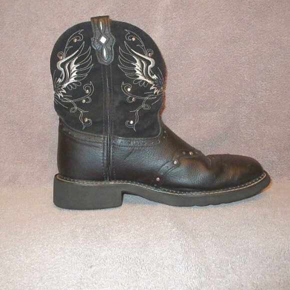 JUSTIN Gypsy MANDRA Leather BOOTS Size 10 CROSS Wings STUDS Western WORK Barn - Picture 2 of 10